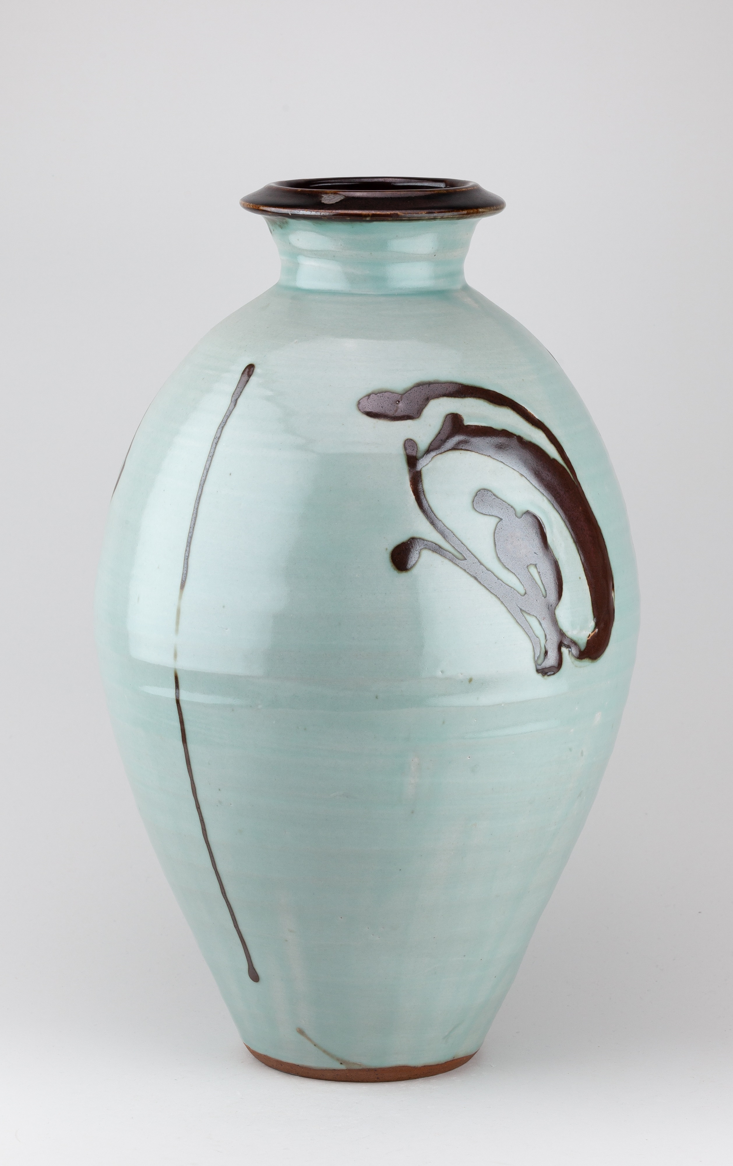 David Frith | DAVID FRITH (born 1943) for Brookhouse Pottery; a large ...