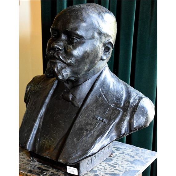 A. Biczzy 1913. A large bronze European figure depicting the stately gent. H 53cm - A. Biczzy