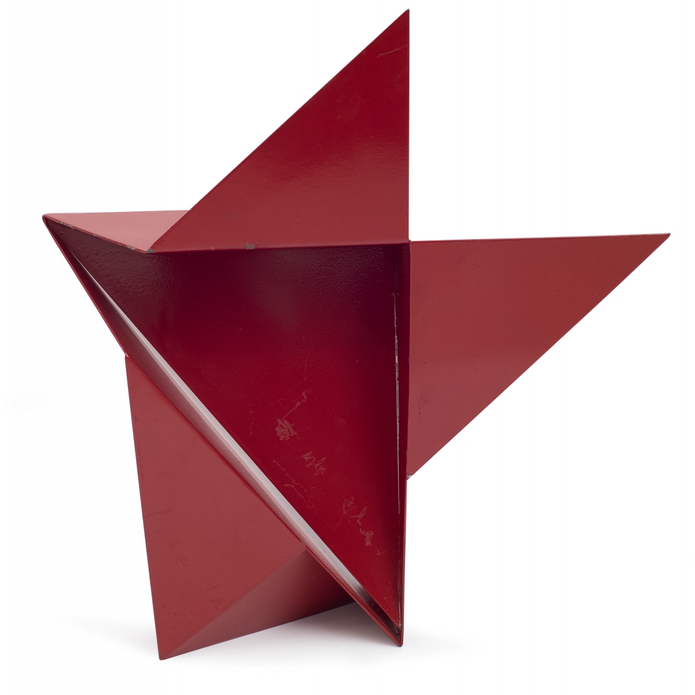 emanoel-ara-jo-escultura-em-ferro-pintado-mutualart
