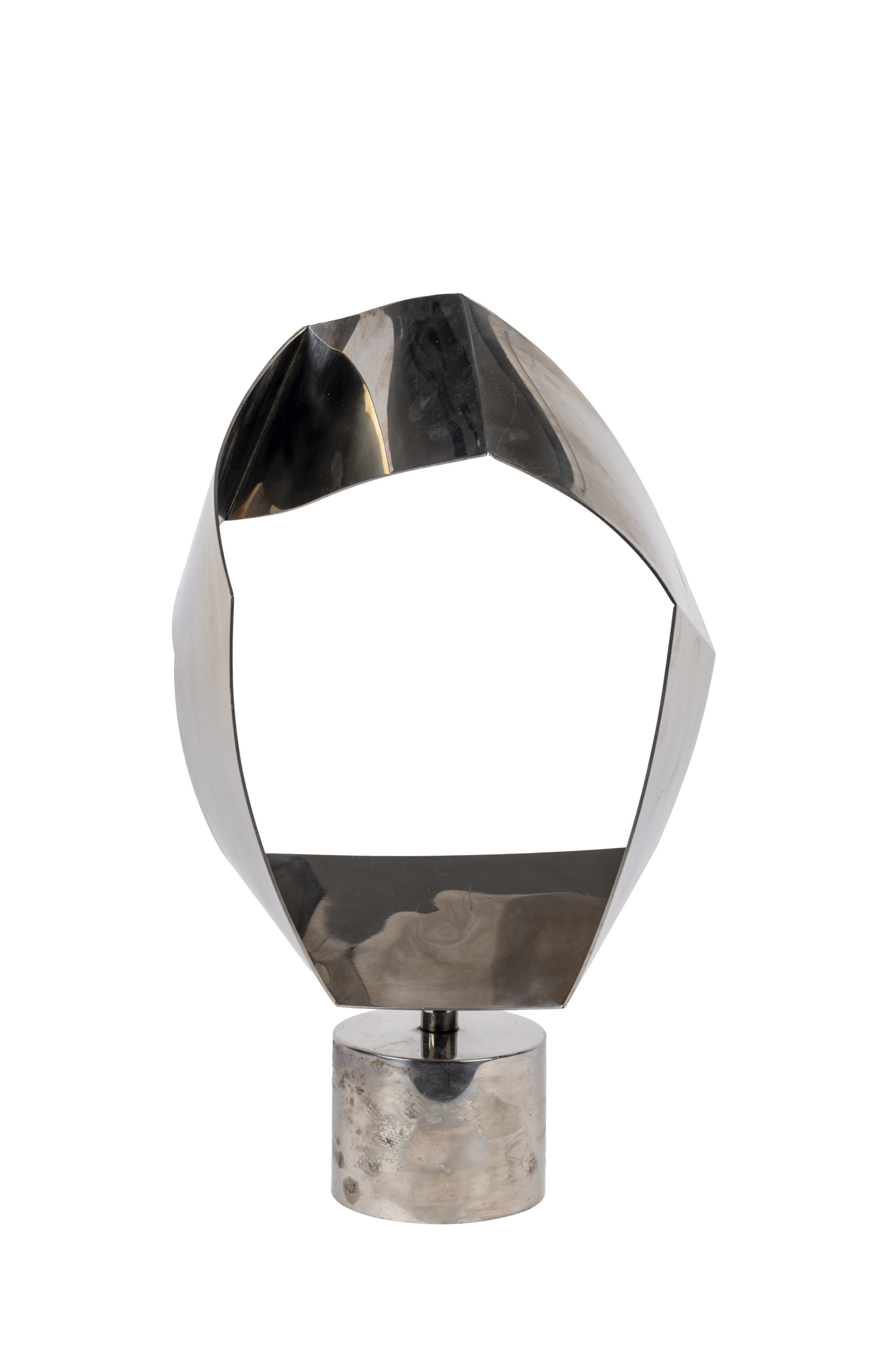 Artwork by Enrique Salamanca, Triangulation, Made of Kinetic sculpture made of stainless steel