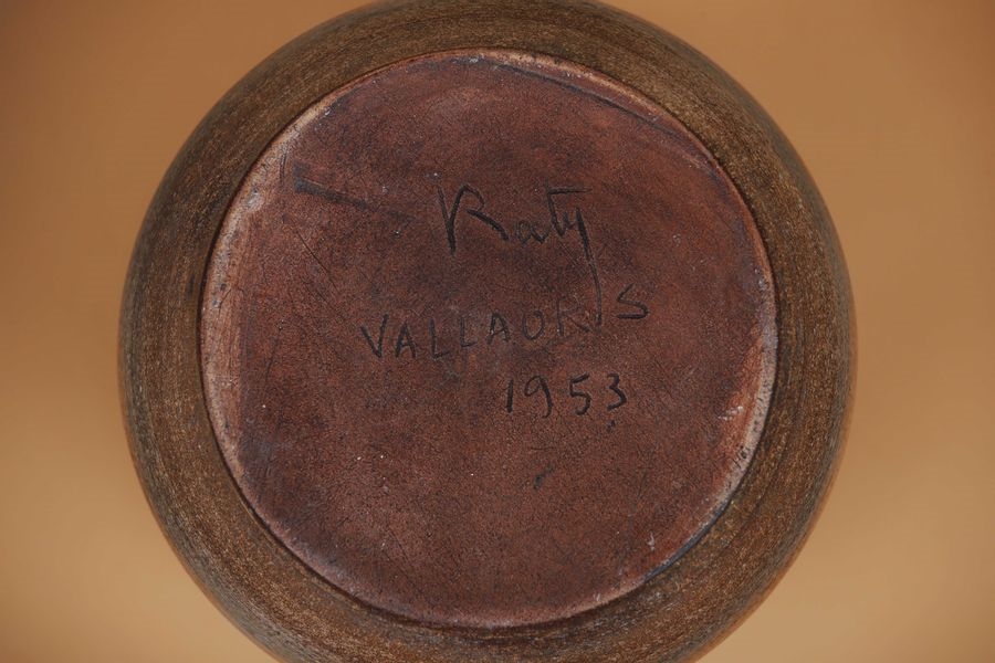 Artwork by François Raty, Fish vase Brown... - Lot, Made of Brown ceramic