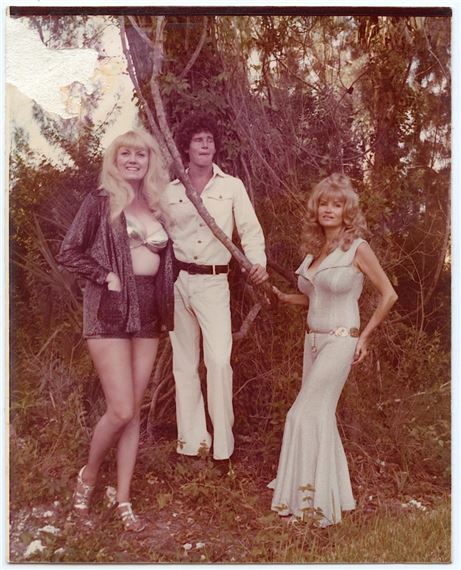 From Estate BUNNY YEAGER Original Pin Up Photo