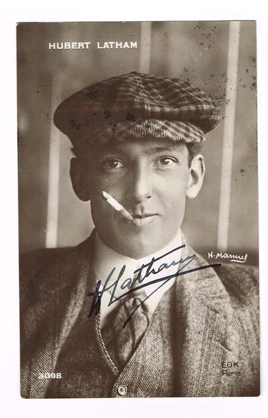 / Photo by Henri Manuel on postcard with his autograph signature - Henri Manuel