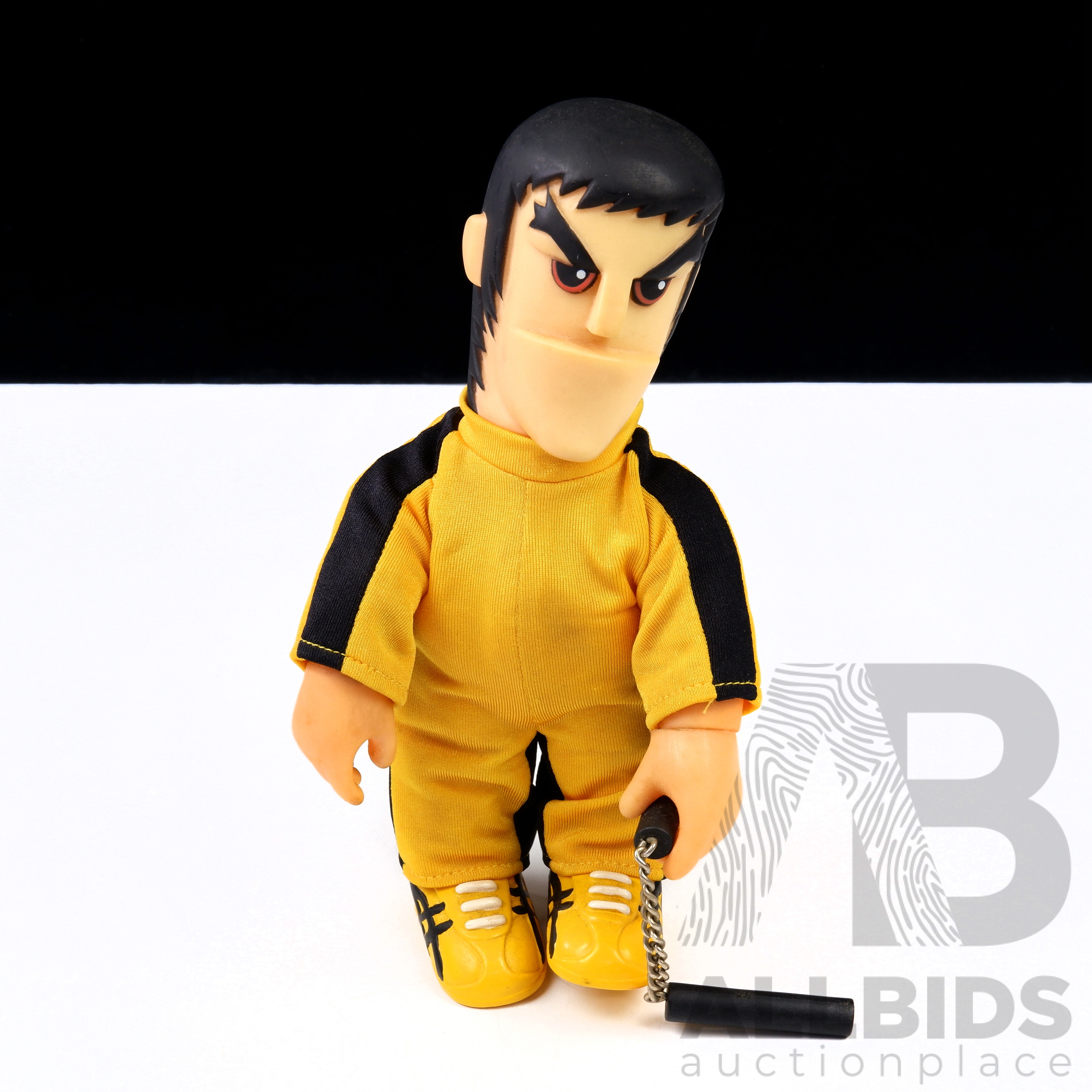 Artwork by Michael Lau, Rare Bruce Lee Vinyl Figure by Hero Productions Game of Death (GOD) Michael Lau, Made of Vinyl