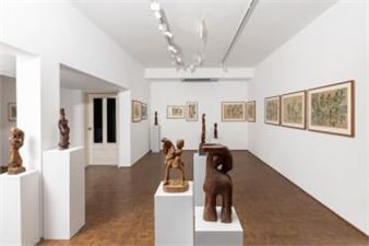 Leela Mukherjee: A Guileless Modernist - Vadehra Art Gallery (D-40)