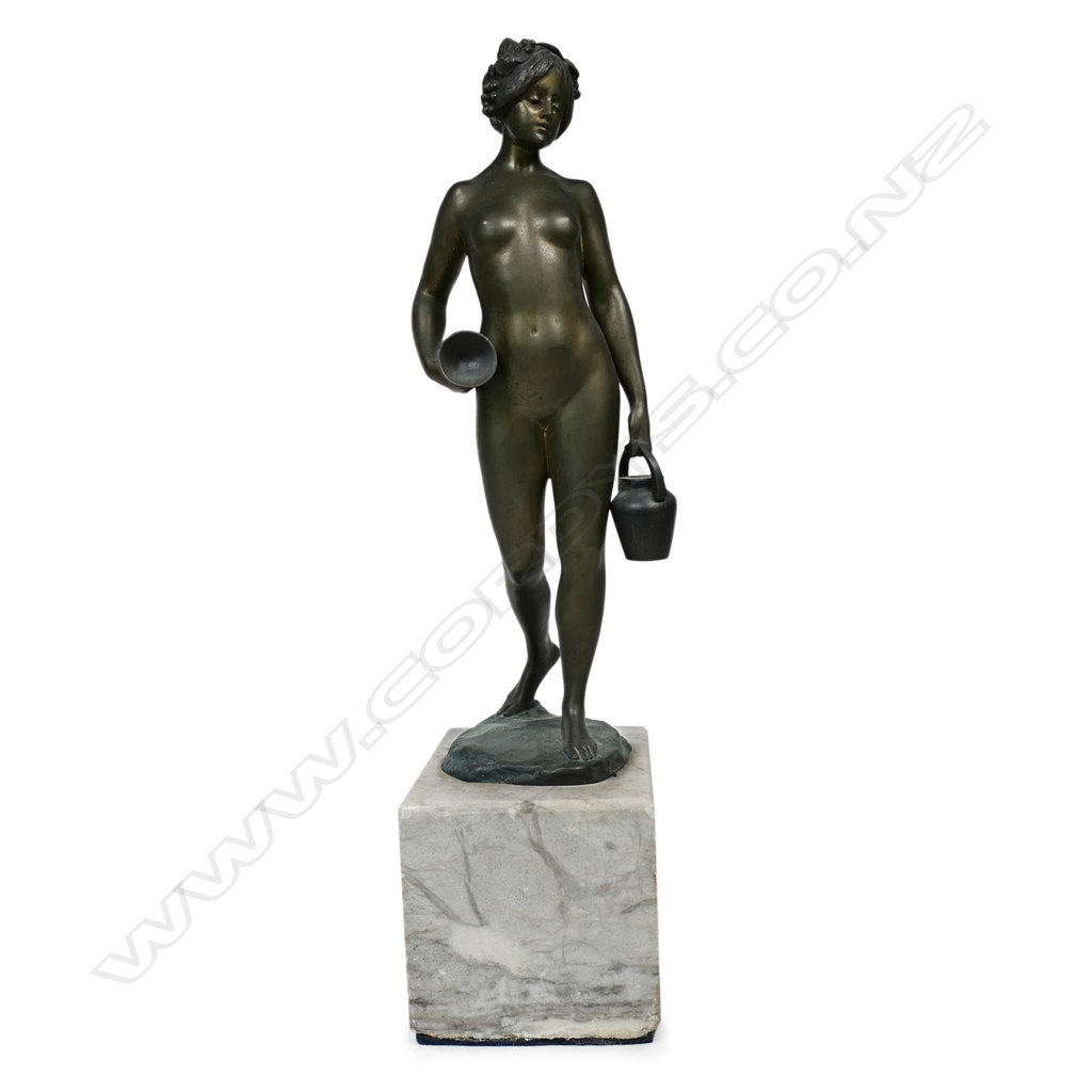 An early 1900s bronze figurine by Victor Heinrich Seifert, 1900s