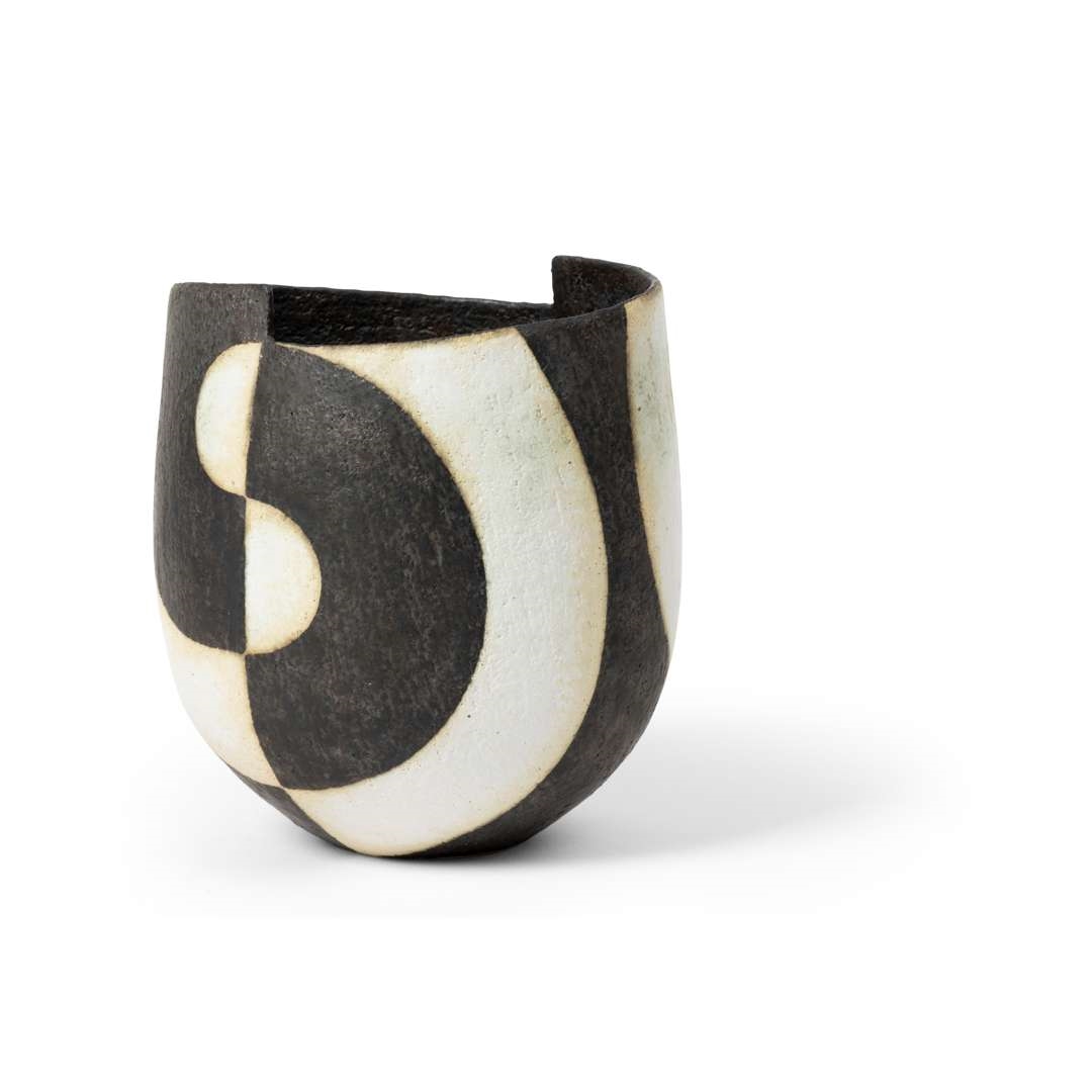 John Ward | VESSEL WITH CUT RIM, C. 1994 | MutualArt