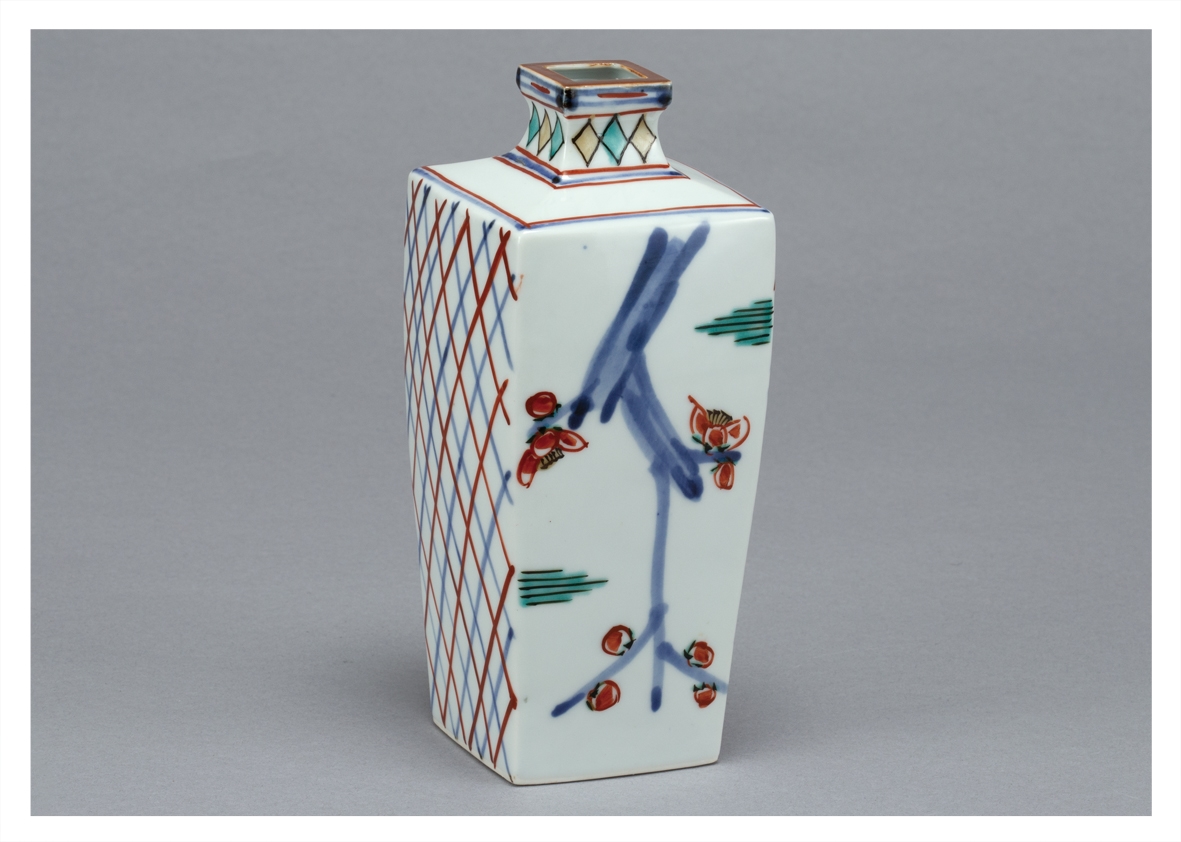 Tomimoto Kenkichi | AN OVERGLAZE ENAMEL SQUARE BOTTLE WITH JAPANESE ...