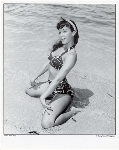 Original BUNNY YEAGER Pin Up Litho Betty Page by Bunny Yeager, 1929