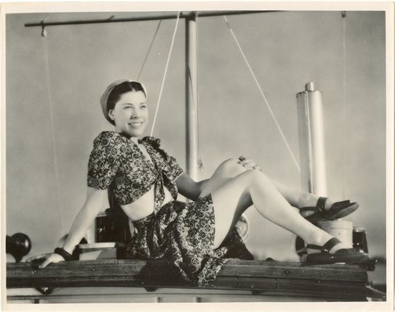 Photo Archives BUNNY YEAGER Historical American Pin Up by Bunny Yeager, 1929
