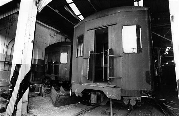 Barry Chapman | Old Red Rattlers trains stored at Eveleigh Sheds, 1993 ...