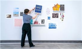 Edinburgh gallery invites public to hang their own art on its walls