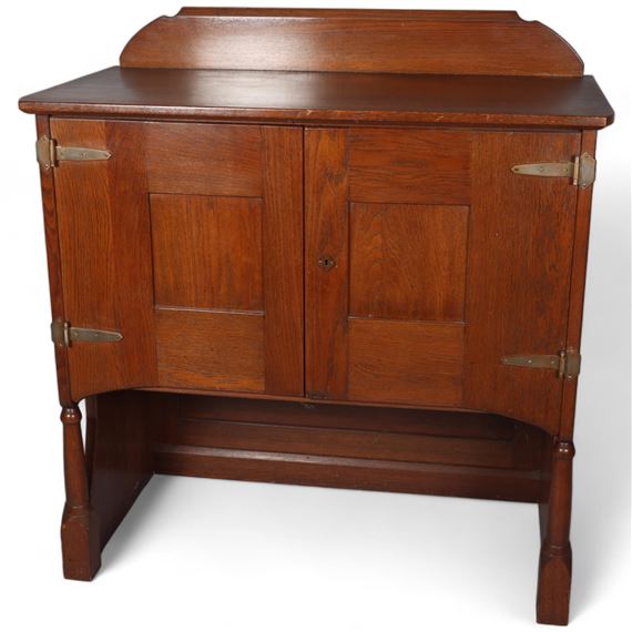 Richard Riemerschmid | ca 1905. Made by the Dresdner Werkstatten fur ...