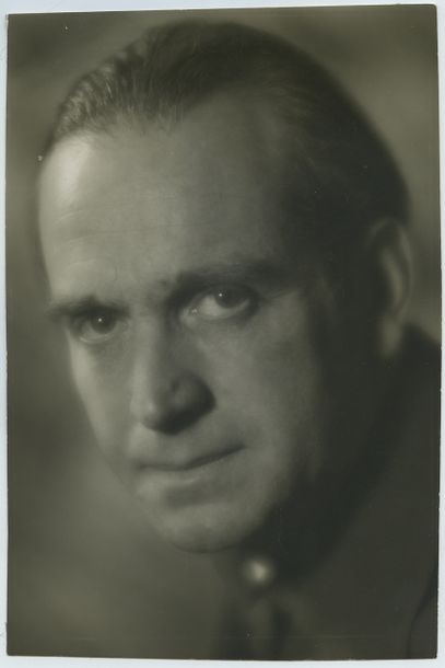 Jacques CHARDONNE (1884-1968), writer, 1932 by Laure Albin-Guillot, 1932