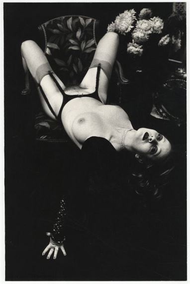 Irina Soponaruning erotik fotosuratlari