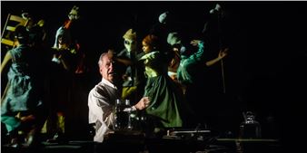 The Centre for the Less Good Idea. William Kentridge, Bronwyn Lace and more than 30 artists in residency - Fondation Cartier