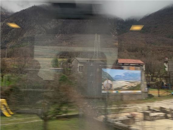 Kiki Furlan: Living Rooms - Gianni Manhattan