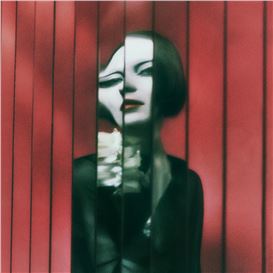Dive into the Surreal: Elizaveta Porodina’s “Un/Masked” at Fotografiska Berlin