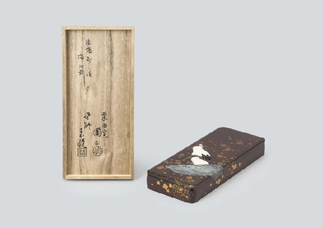 Artwork by Ito Tozan, Hyoetsu Miki, KAMISAKA Sekka styled writing box with design of rock and twin cranes, Made of inkstone