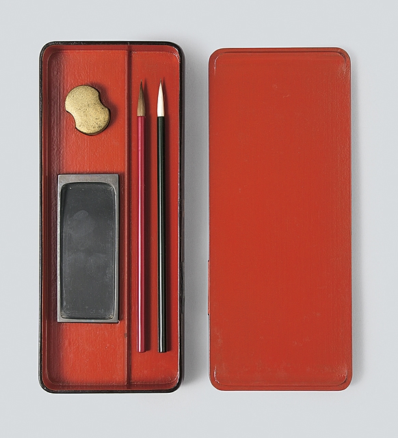 Artwork by Ito Tozan, Hyoetsu Miki, KAMISAKA Sekka styled writing box with design of rock and twin cranes, Made of inkstone