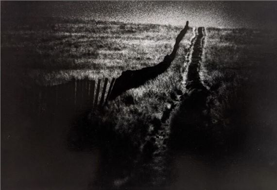 Nicolas BRUANT (né en 1951)
Traces
Photographie,... - Lot 63 - Euvrard & Fabre by Nicolas Bruant, datée 2009