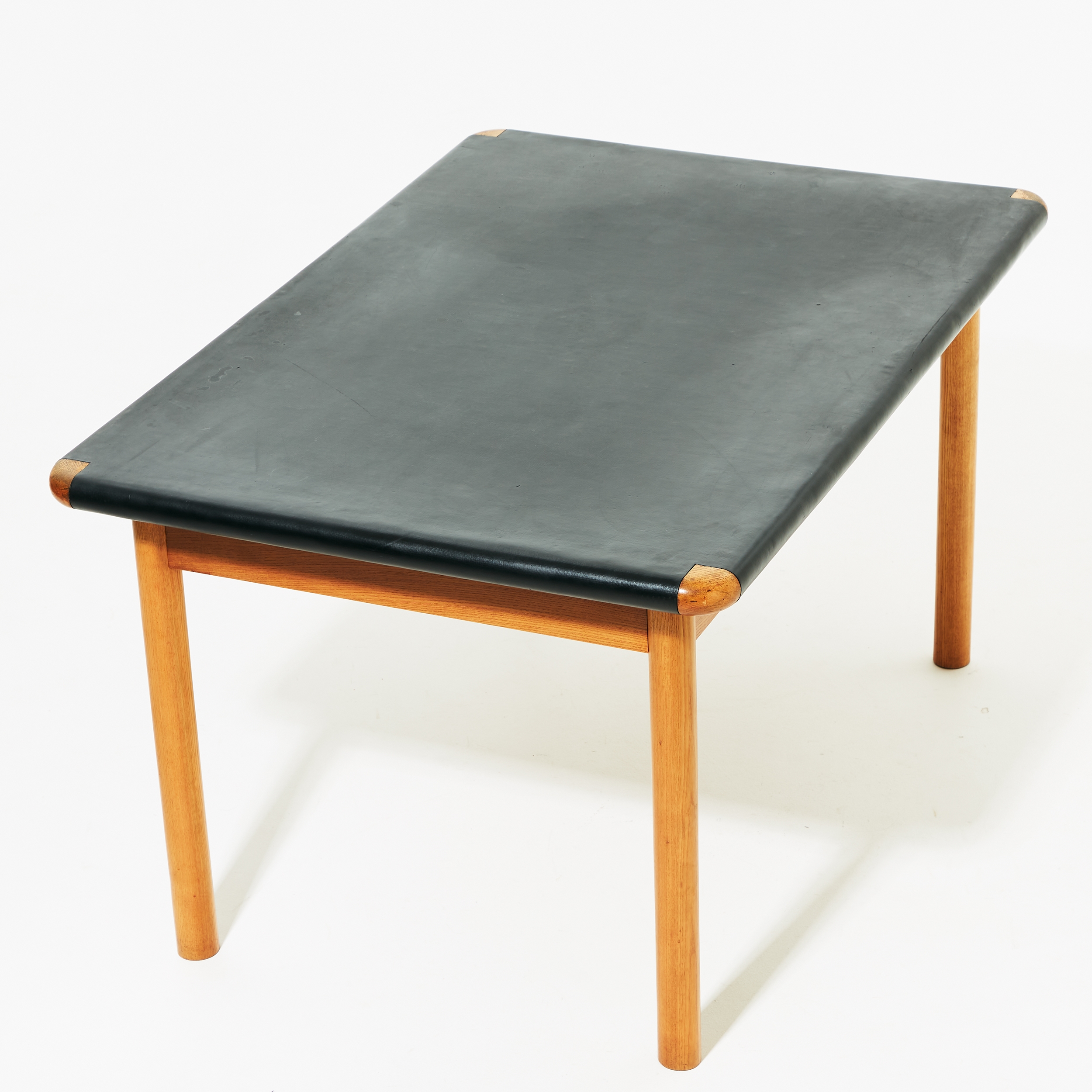 Artwork by Viggo Jørgensen, Hans Christian Viggo-hansen, Hans-Christian Hansen & Viggo S. Jorgensen, Made of linoleum