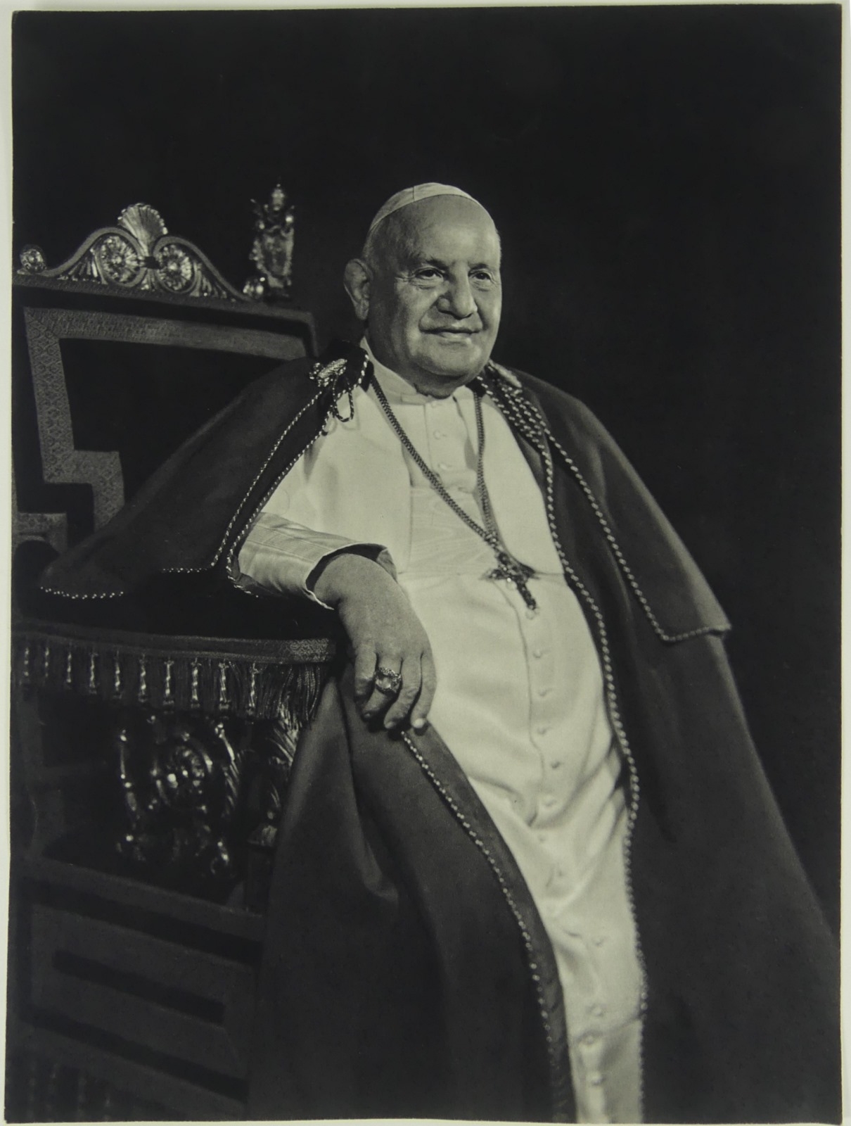 POPE JOHN XXIII - Yousuf Karsh