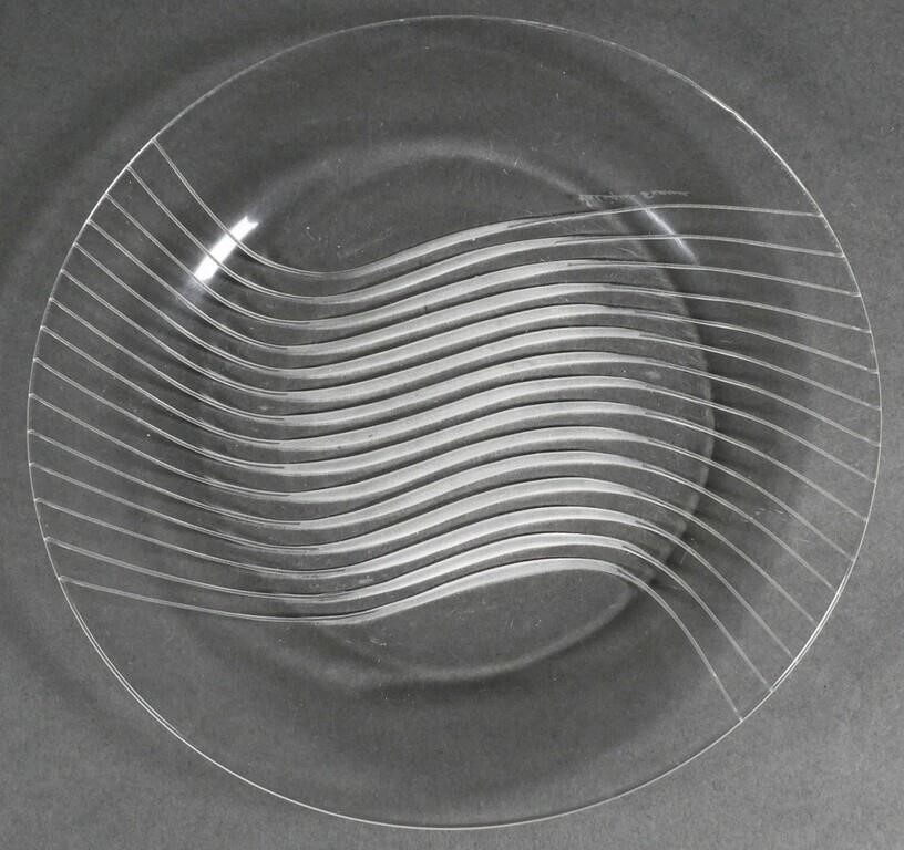 René Lalique 4) LALIQUE Leda Dinner Plates MutualArt