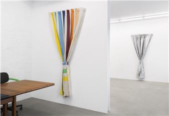 Fredrik Værslev's Curtain Bangs - Mehdi Chouakri (Fasanenplatz)