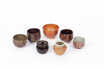 Trudi Finch (born 1947) a pottery salt pig - Trudi Finch