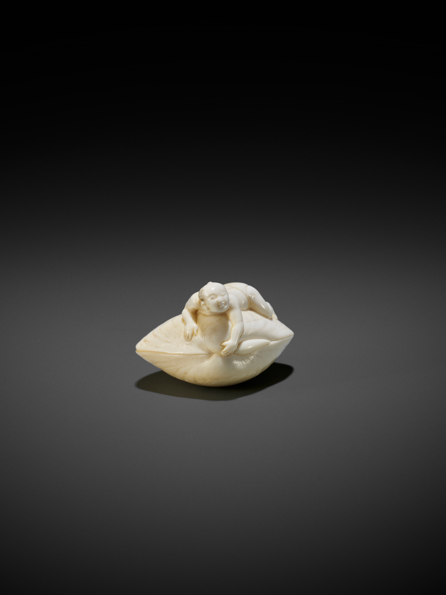 Ryukosai Jugyoku II | JUGYOKU: A FINE IVORY SHUNGA NETSUKE OF A MAN ...