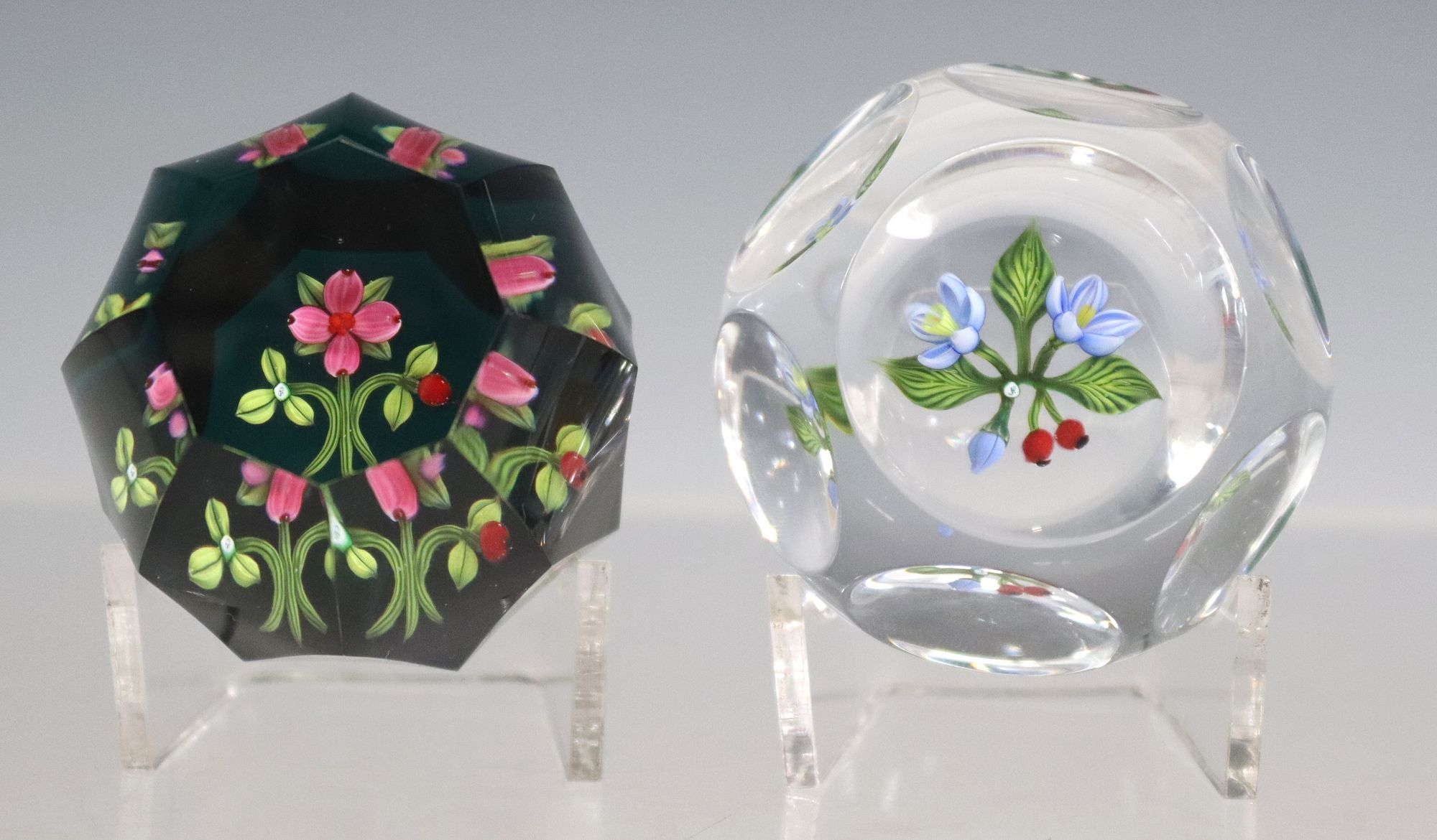 Johne Parsley 2) JOHN PARSLEY (19162009) ART GLASS LAMPWORK
