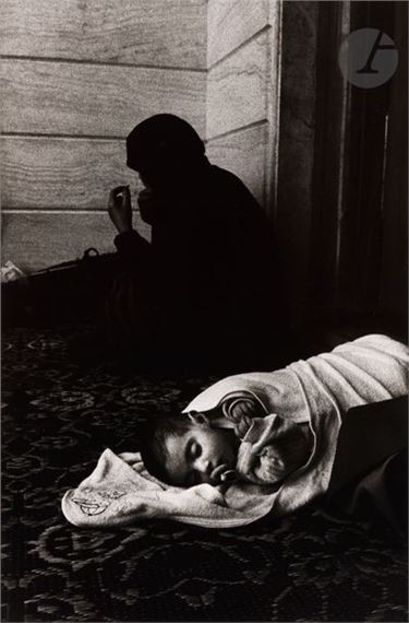 Paulo Nozolino (1955) Shiite mosque - Paulo Nozolino