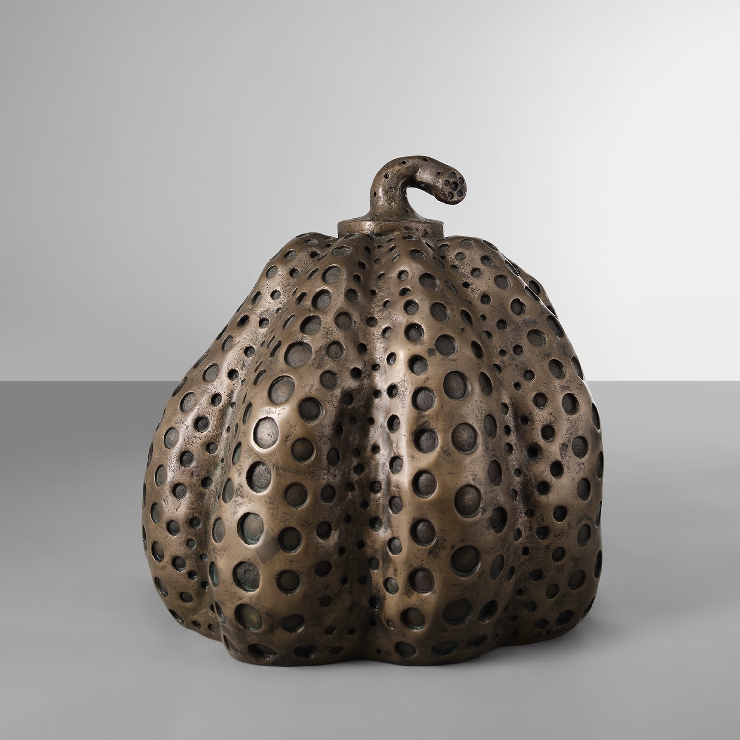 Artwork by Yayoi Kusama, Pumpkin, Made of bronze