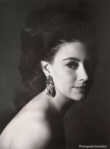 Royal Portraits: A Century of Photography - The King's Gallery, Buckingham Palace