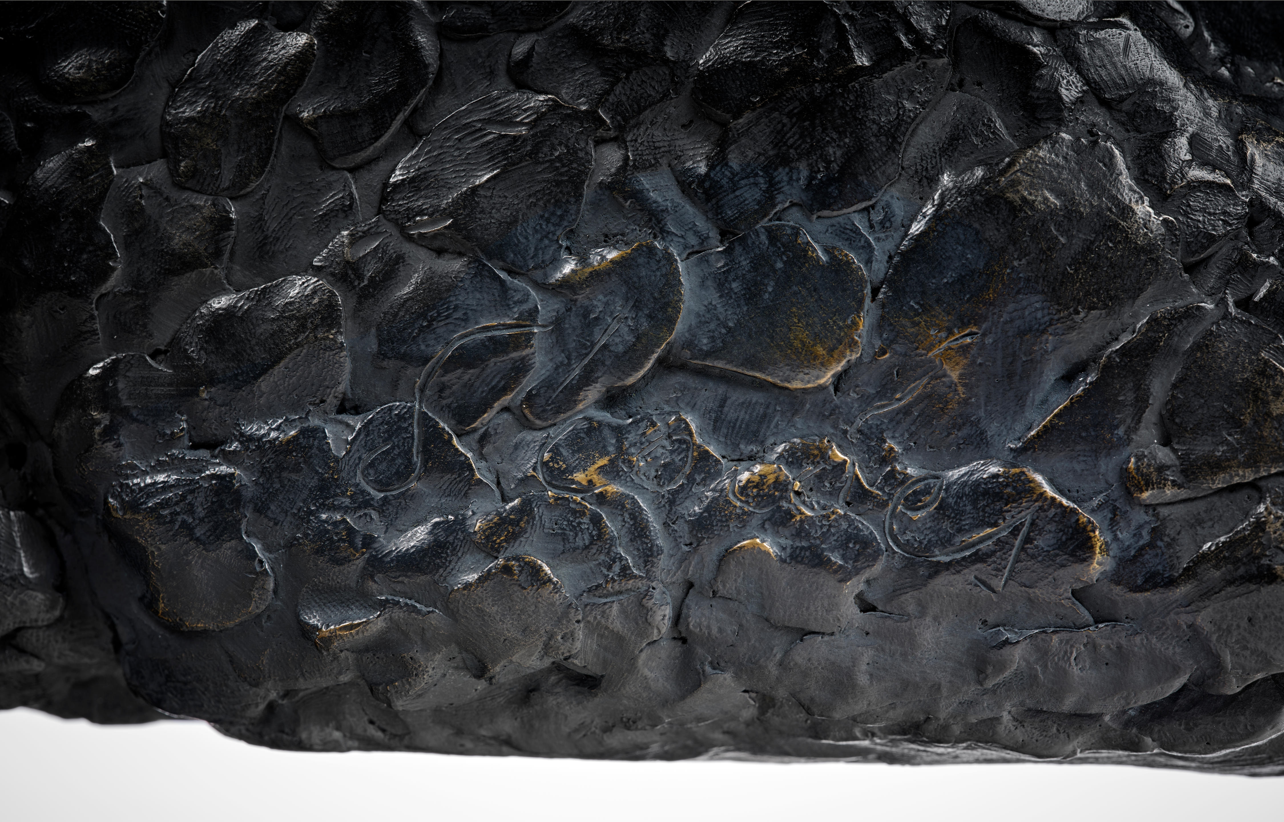 Artwork by Jacques Chalom des Cordes, Tête de cheval, Made of bronze with black patina