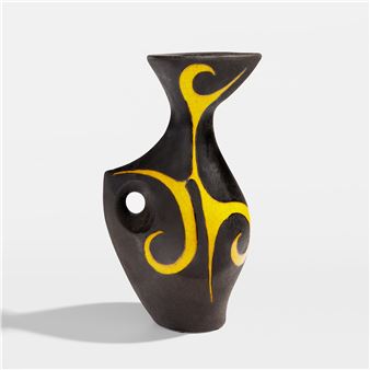 Pitcher - Gilbert Valentin