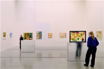 Exhibition Pairs Two Pioneers of Australian Abstraction for the Very First Time