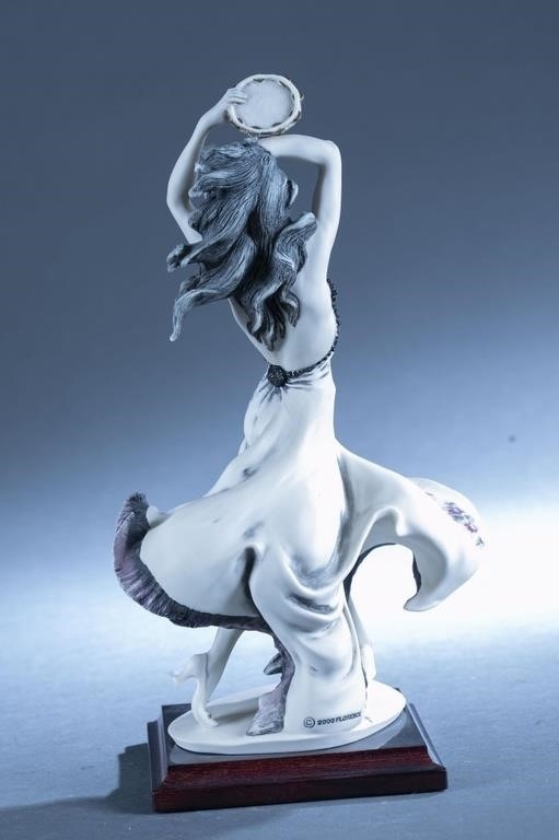 Artwork by Giuseppe Armani, Florence Giuseppe Armani, Dancing woman, 2000, Made of porcelain