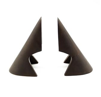 Carl Aubock - A pair of 1950's design &quot;Wedge&quot; bookends - Carl Aubock IV