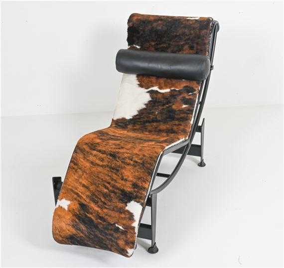 Pierre Jeanneret | LE CORBUSIER LC4 COWHIDE CHAISE LOUNGE BY