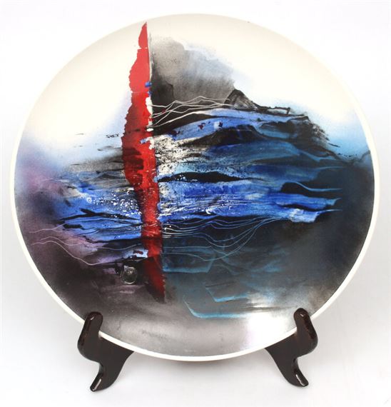 Painted decorative wall plate by Helga Ingeborga Melnbarde, 2016