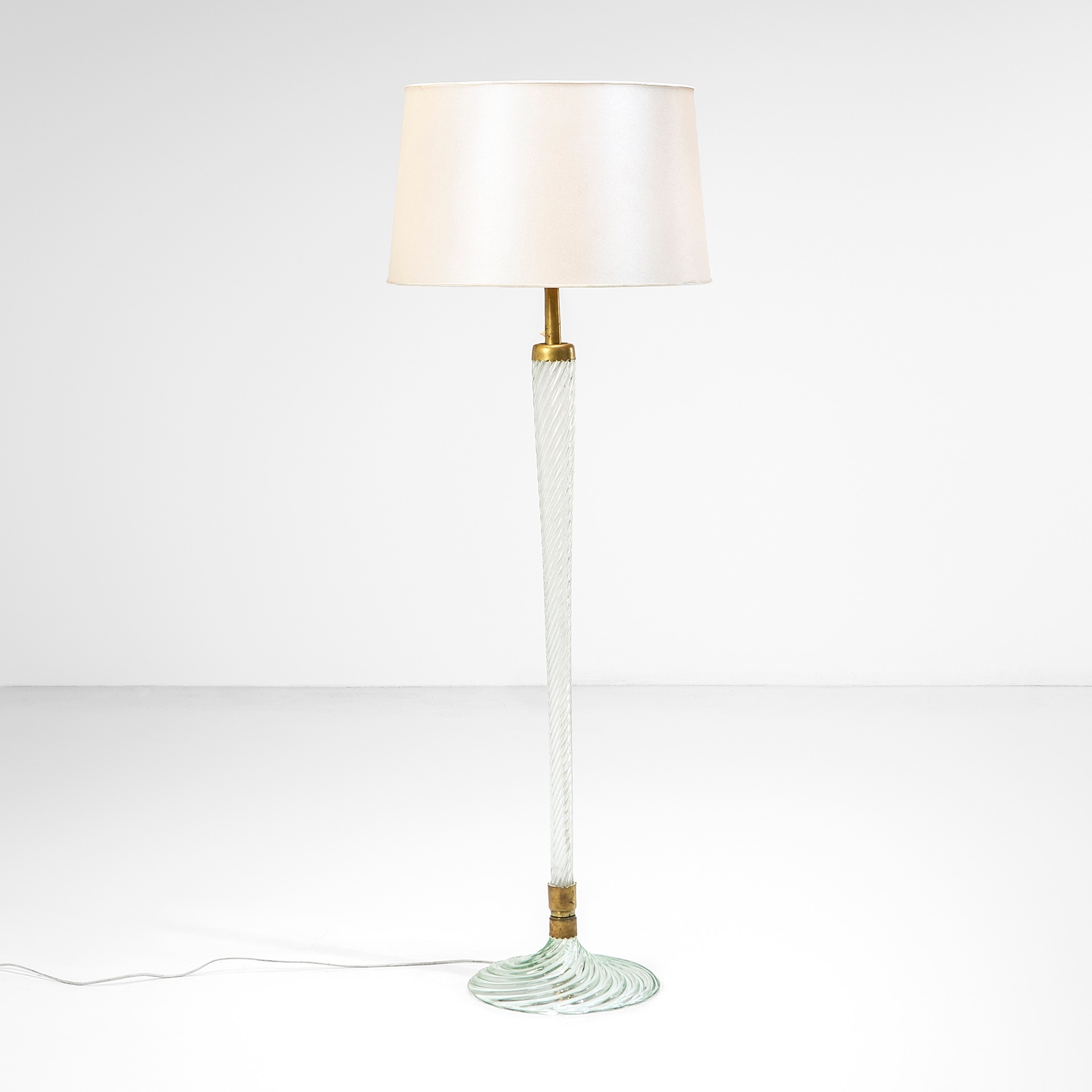 Artwork by Carlo Scarpa, Lampada da terra mod. n. 529, Made of brass