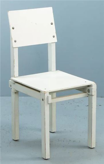 Militairy Chair no. 1