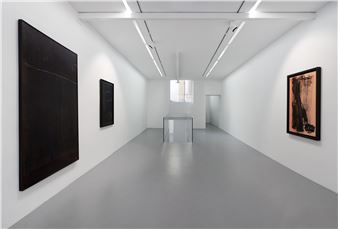 Jean Degottex - Galerie Kamel Mennour, Paris (rue du Pont de Lodi)