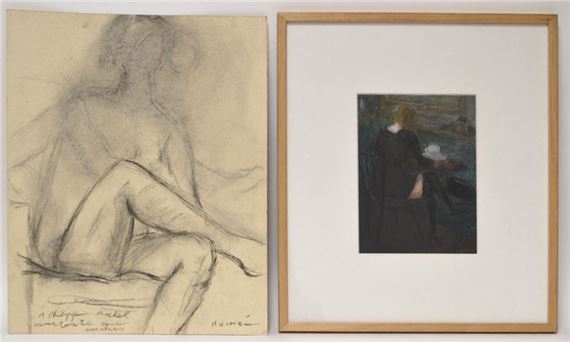 Woman sitting at a café