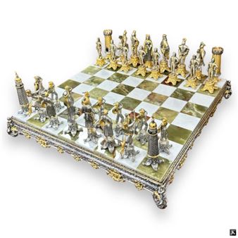 Giuseppe Vasari Italy Metal Figural Chess Set - Giuseppe Vasari