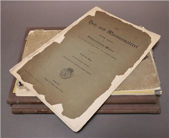 Decorative Arts] Lot of 5 - Daniel "Attaboy” Seifert