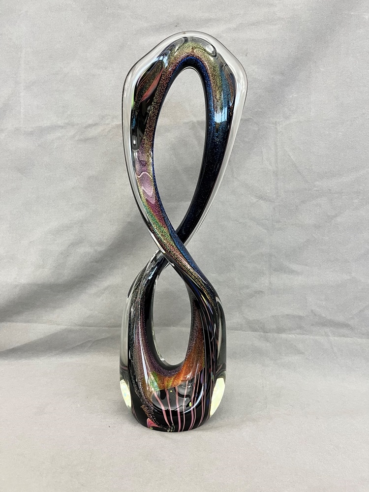 Rollin Karg | ROLLIN KARG FIGURE-EIGHT ART GLASS SCULPTURE | MutualArt