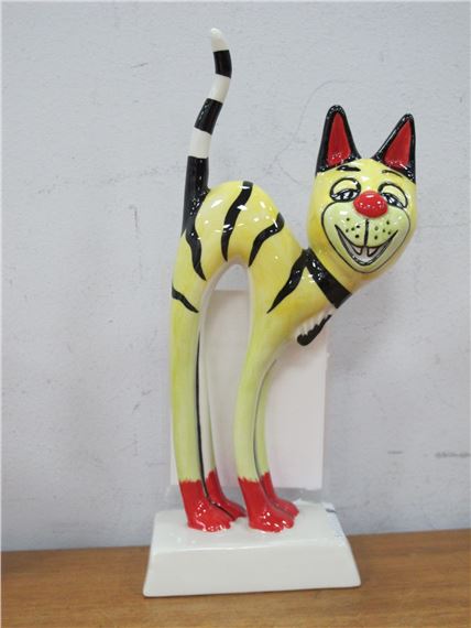Lorna Baley - Akabussi the Cat, limited edition No 32/50, with certificate dated July 2005, 22 by Lorna Bailey, dated July 2005